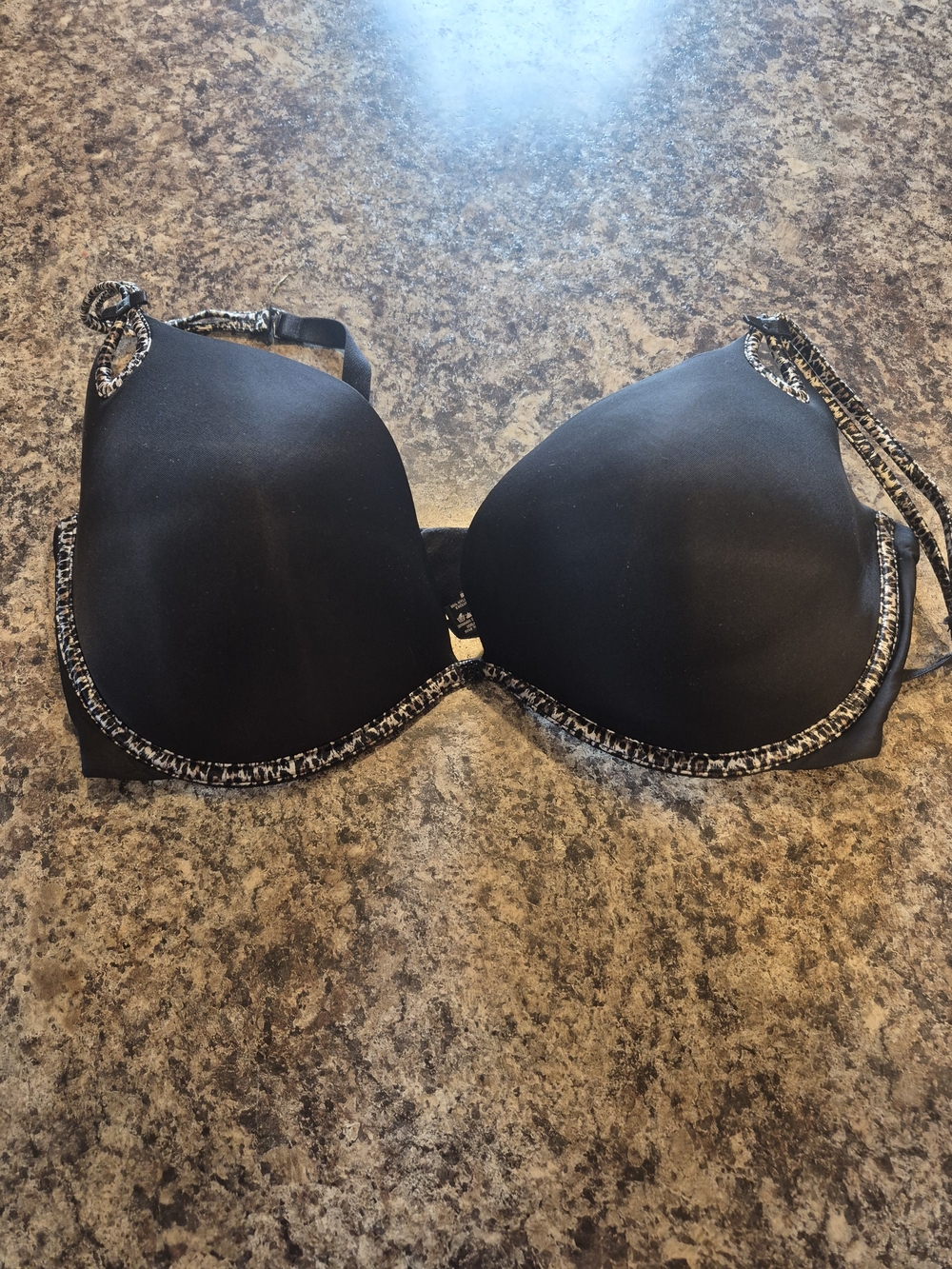 Victoria's Secret Black T-Shirt Bra with Contrast Trim